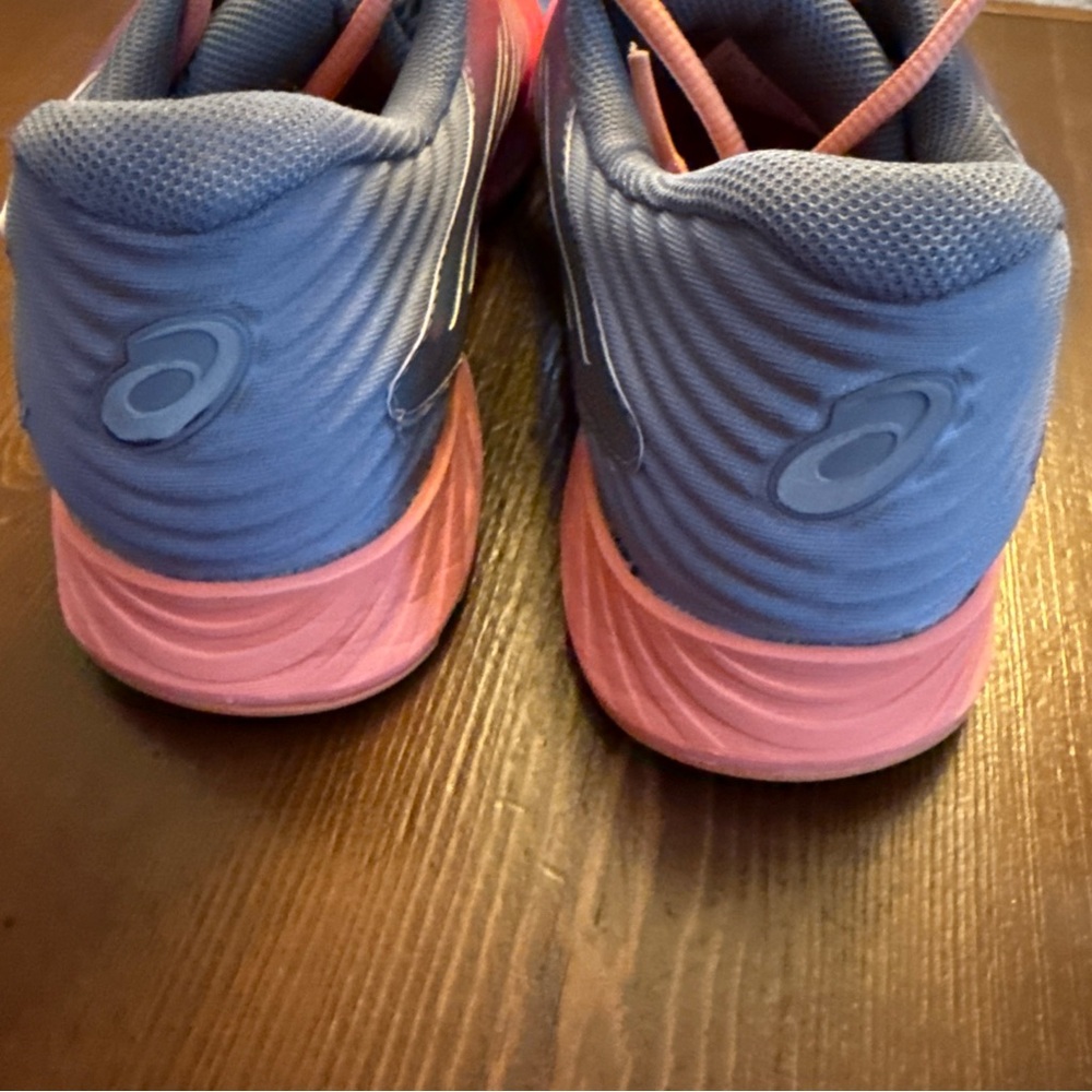 Asics fuzeGEL Womens Size 9.5 Athletic Running Shoes Orange Gray - Picture 3 of 7